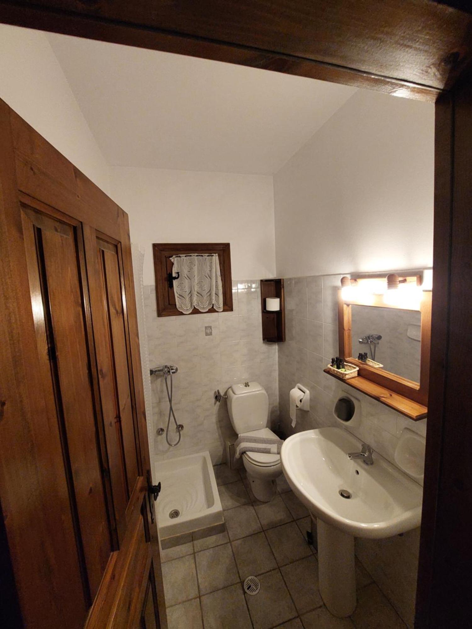 Rizoma Guesthouse Mikrón Khoríon Szoba fotó